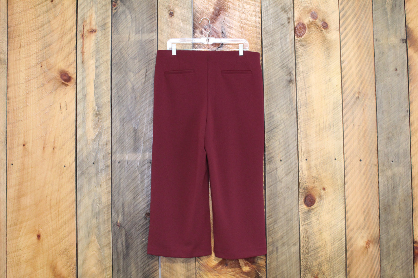 NWT LOFT Capris Pants