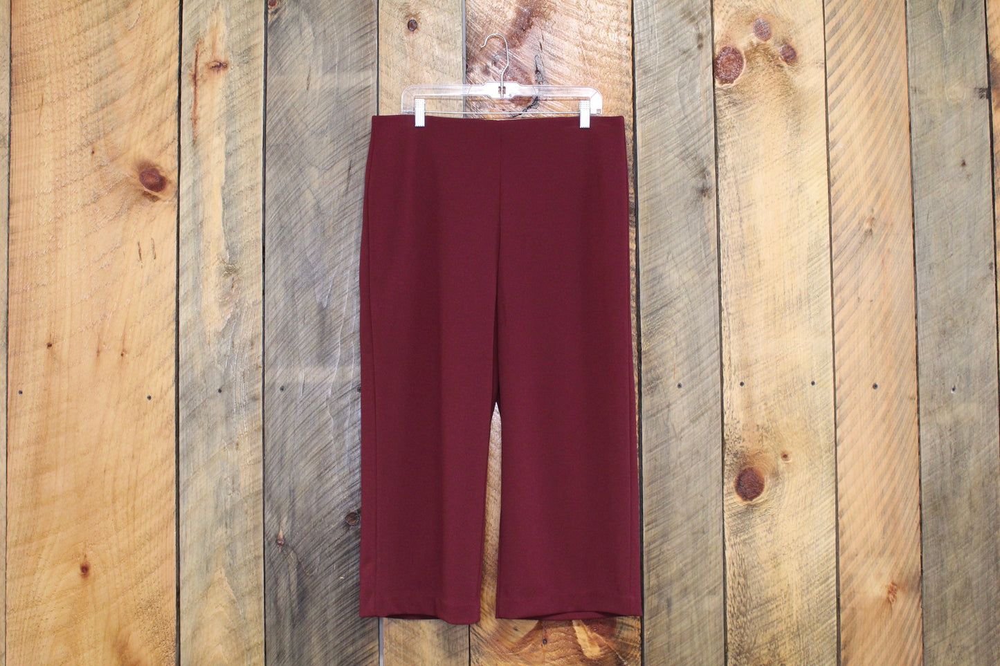 NWT LOFT Capris Pants